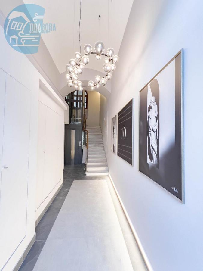 شقة Piazza Della Borsa 3C Tirabora Short Rent ترييستي المظهر الخارجي الصورة