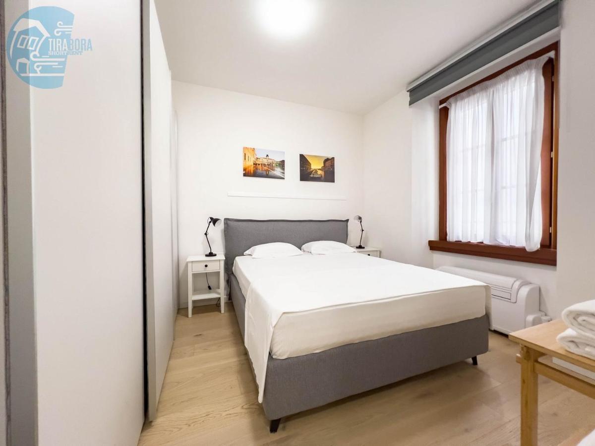 شقة Piazza Della Borsa 3C Tirabora Short Rent ترييستي المظهر الخارجي الصورة